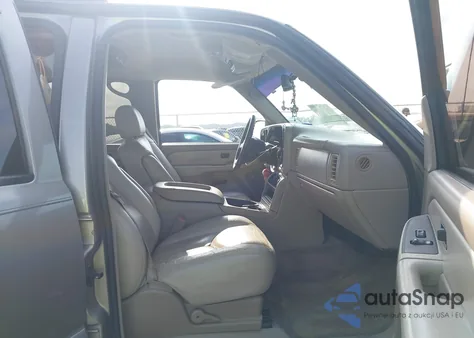 2003 Chevrolet Tahoe Ls из США, поврежденный, VIN 1GNEC13Z23J215558